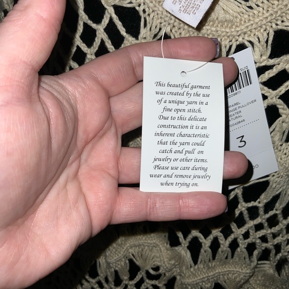 NWT Chico’s Forever Fringe Pullover Sweater size 3 - Picture 5 of 7